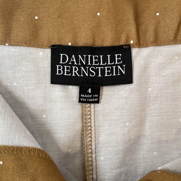 Danielle Bernstein High Waisted Shorts - Picture 5 of 5